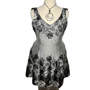 WHBM Gray Satin Flocked Velvet Floral Evening‎ Dress - 14